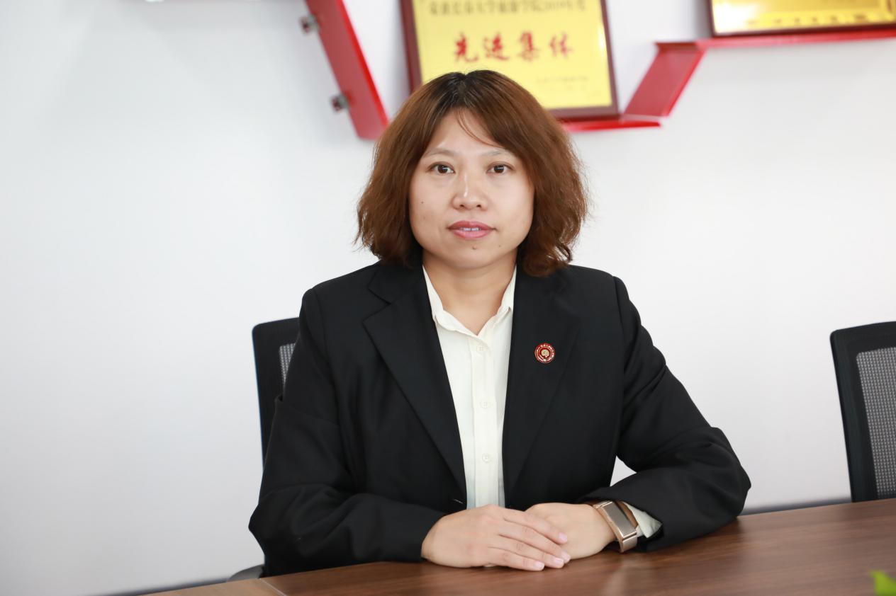 学院副院长 李小光